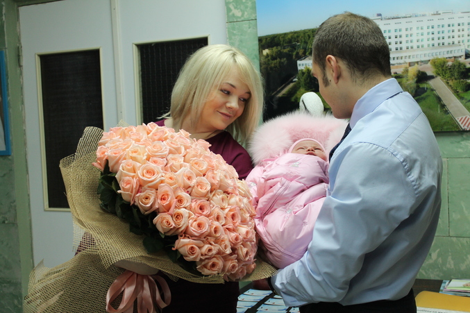 Фото встречи из роддома