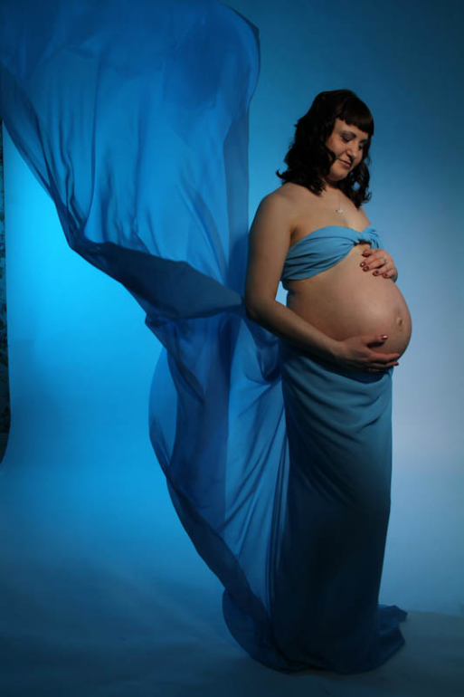 Полные беременные женщины. Рожавшие женщины фотосессия. Полные беременные девушки.