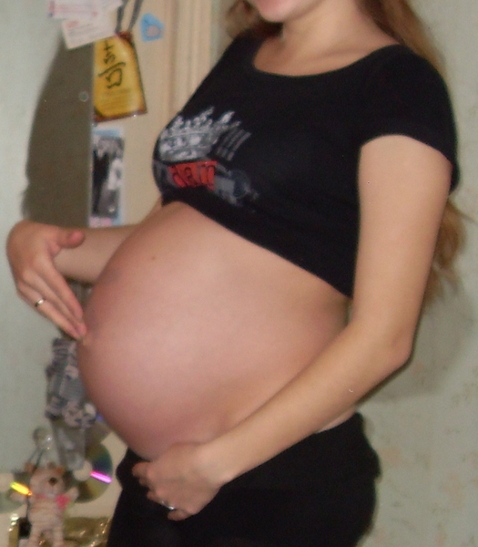 28 неделя беременности фото живота