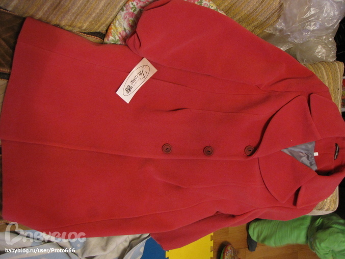 Пристрой моей закупки пальто. Очень много под срезом