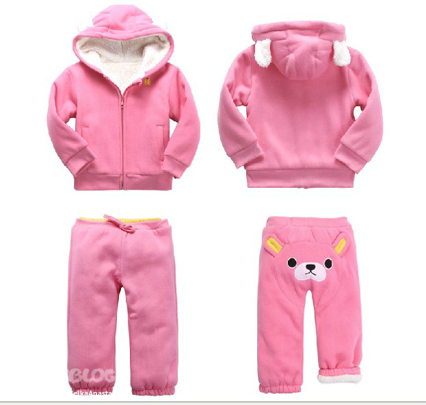 В наличии! Детские, зимние костюмы Gap. На рост - 1100руб.